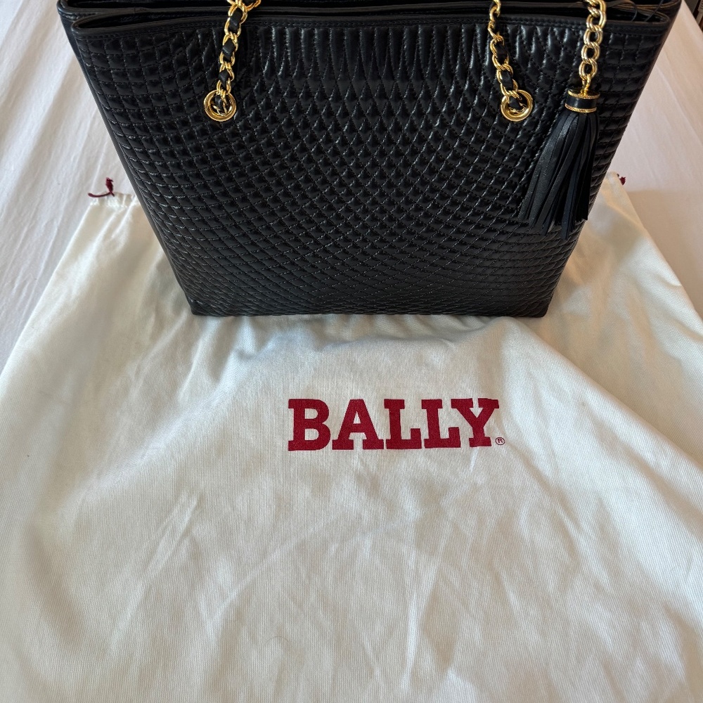 Vintage Bally Quilted Lambskin Leather Bag